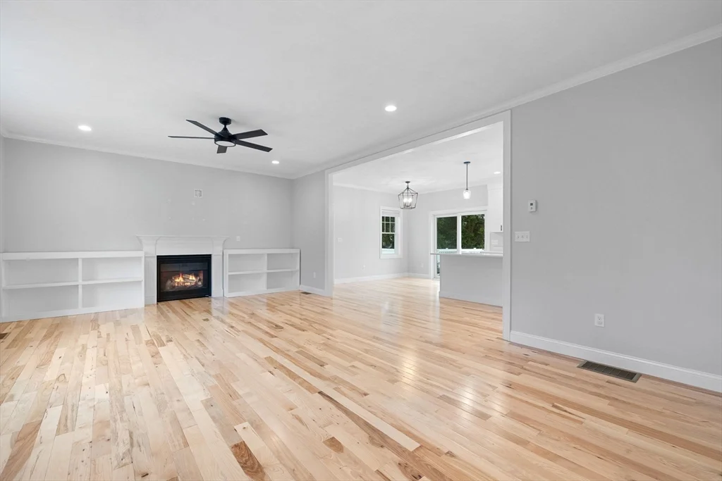 3 bed, 2 bath apartment for rent at 413 South St Unit 413, Foxboro — photo 9 of 36