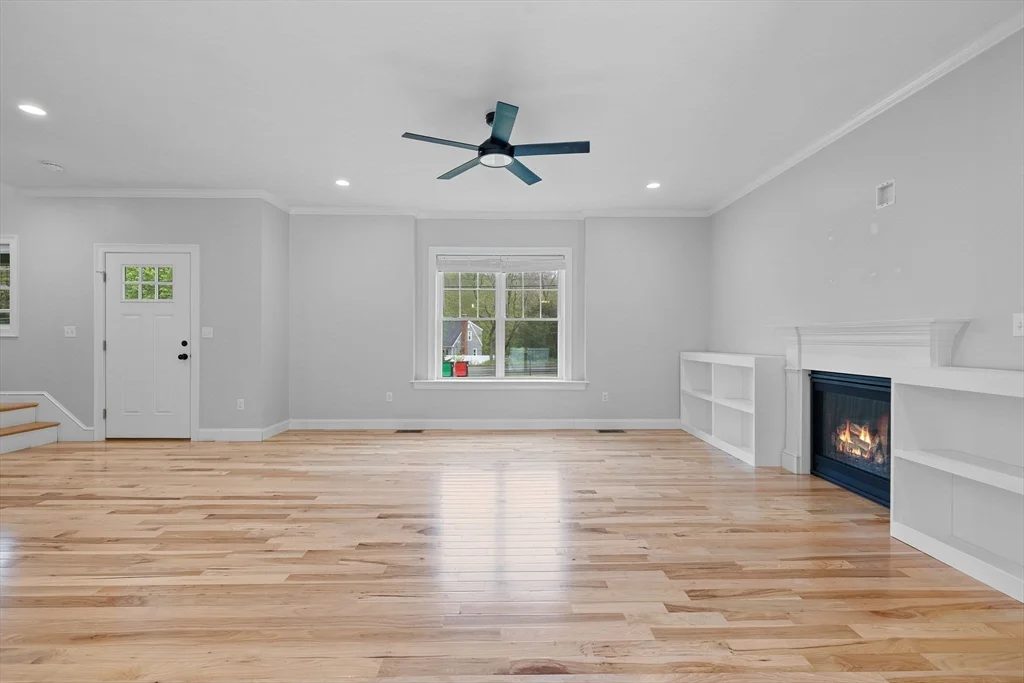3 bed, 2 bath apartment for rent at 413 South St Unit 413, Foxboro — photo 11 of 36