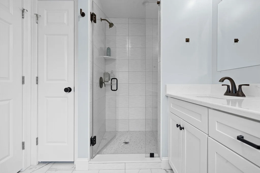 3 bed, 2 bath apartment for rent at 413 South St Unit 413, Foxboro — photo 26 of 36
