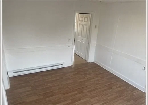 3 bed, 2 bath apartment for rent at 414 Middleboro Ave Unit 2, Taunton — photo 4 of 9