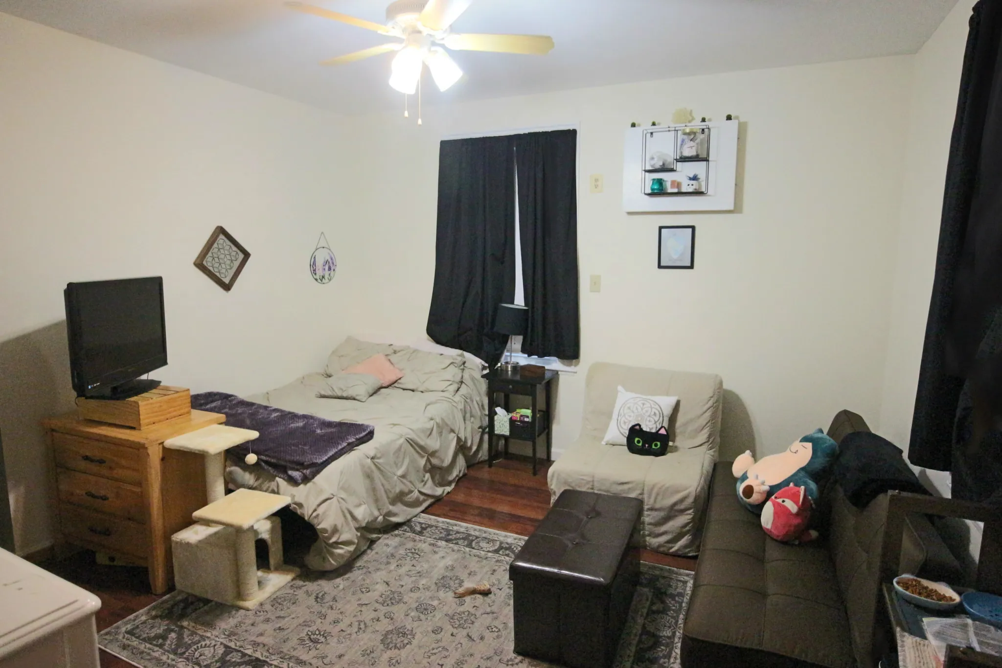 5 bed, 3 bath apartment for rent at 414 Western Ave Unit 0, Allston — photo 3 of 22
