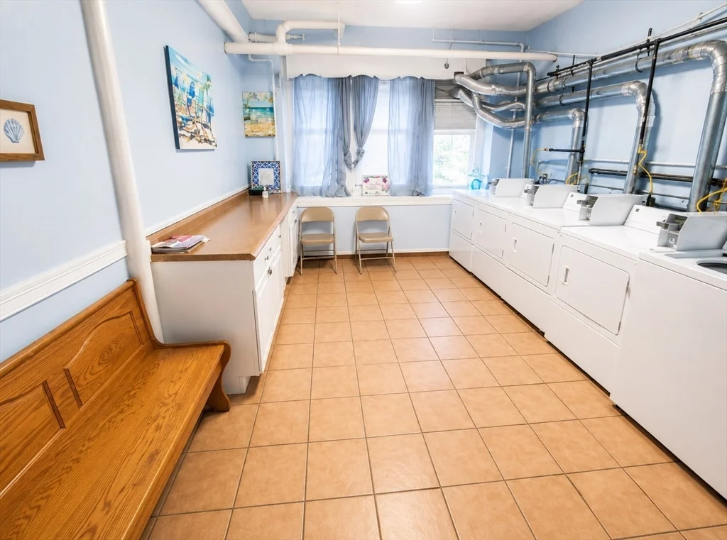1 bed, 1 bath apartment for rent at 415 County St Unit 306, New Bedford — photo 12 of 12