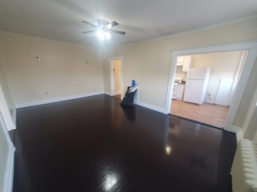 2 bed, 1 bath apartment for rent at 415 County St Unit 412, New Bedford — photo 4 of 16