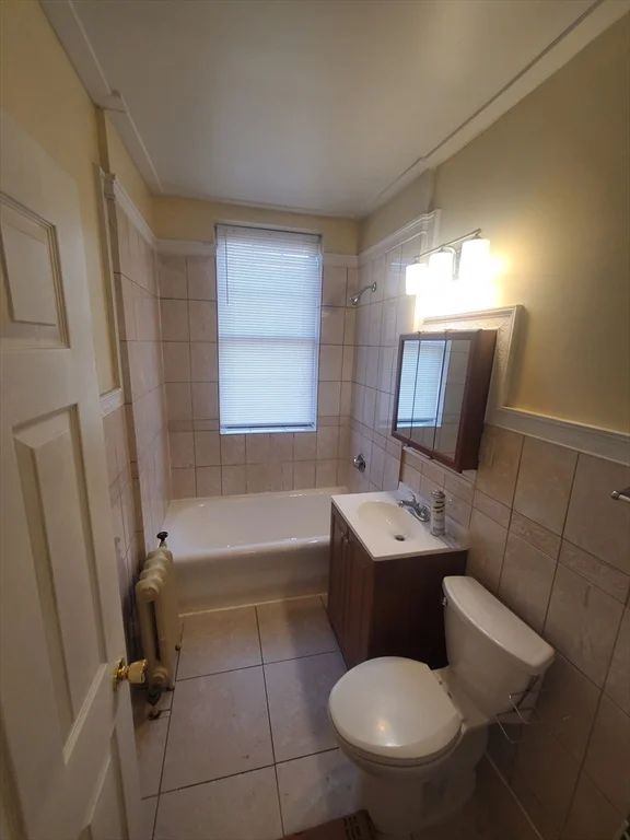 2 bed, 1 bath apartment for rent at 415 County St Unit 412, New Bedford — photo 10 of 16
