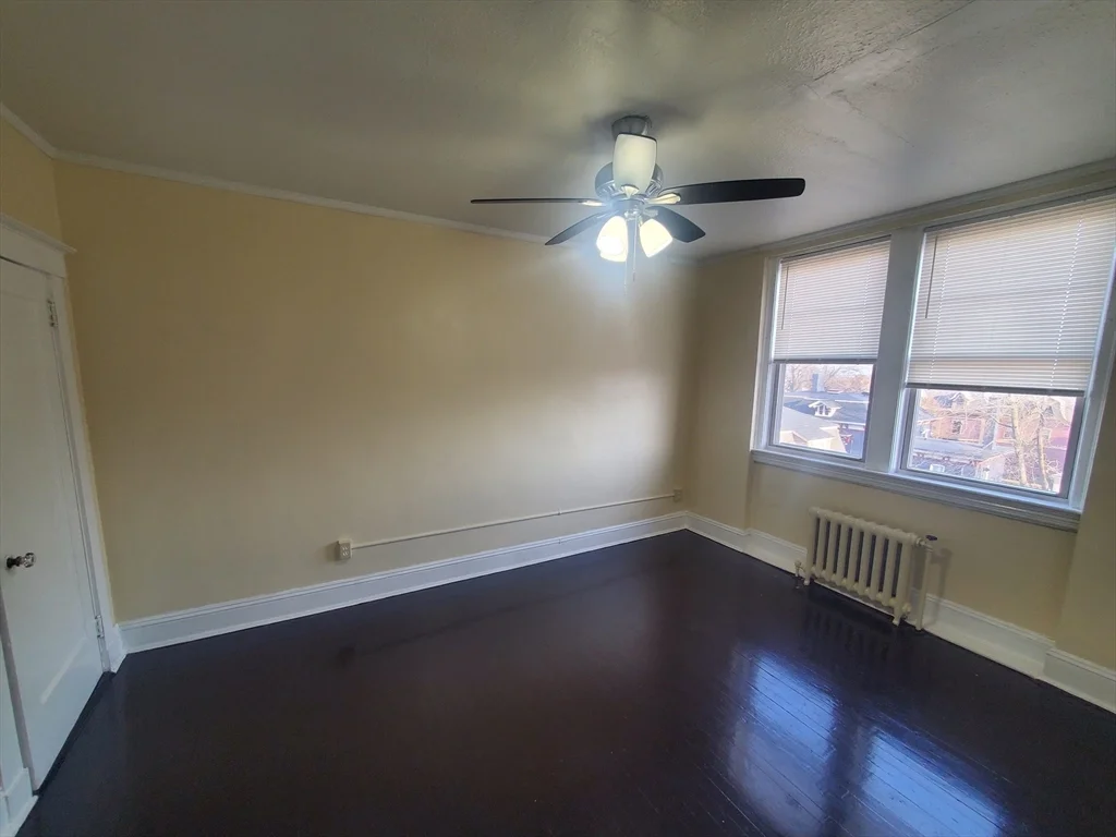 2 bed, 1 bath apartment for rent at 415 County St Unit 412, New Bedford — photo 6 of 16