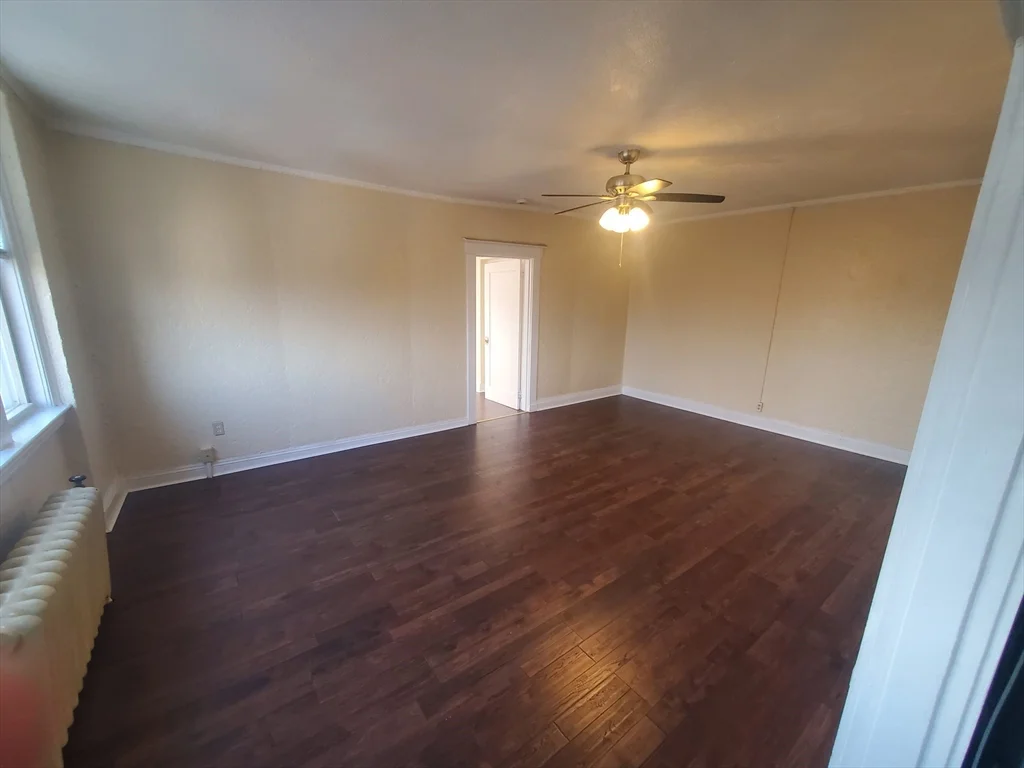 2 bed, 1 bath apartment for rent at 415 County St Unit 512, New Bedford — photo 9 of 18