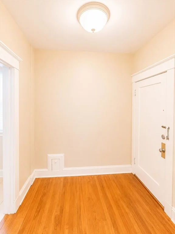 Studio bed, 1 bath apartment for rent at 415 County St Unit B10, New Bedford — photo 2 of 10