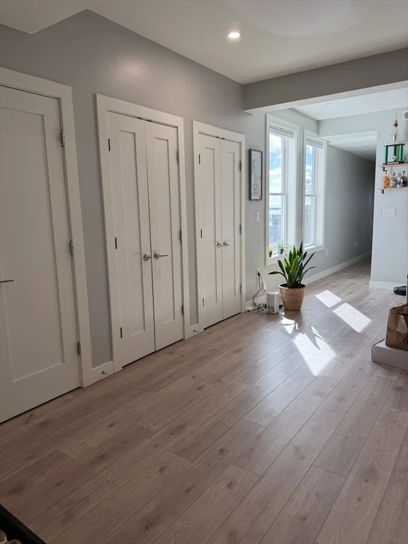 5 bed, 2 bath apartment for rent at 415 East 7th Unit 2, South Boston — photo 19 of 35