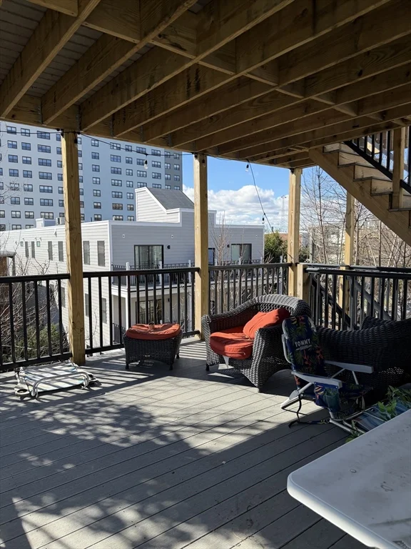 5 bed, 2 bath apartment for rent at 415 East 7th Unit 2, South Boston — photo 35 of 35
