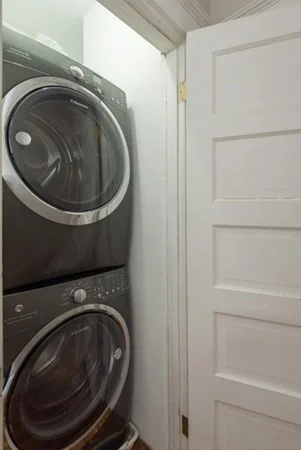 2 bed, 1 bath apartment for rent at 415 K St Unit 1, South Boston — photo 32 of 42