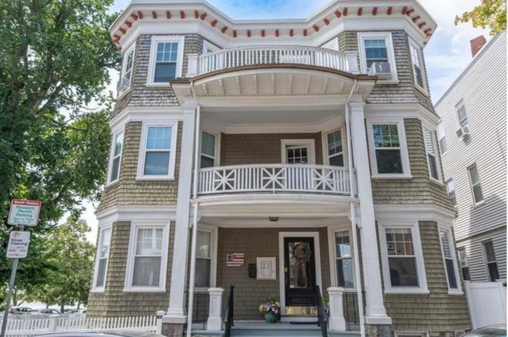 2 bed, 1 bath apartment for rent at 415 K St Unit 1, South Boston — photo 4 of 42