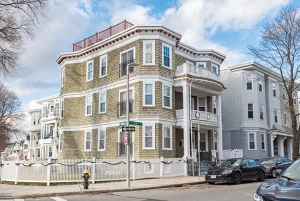 2 bed, 1 bath apartment for rent at 415 K St Unit 1, South Boston — photo 38 of 42