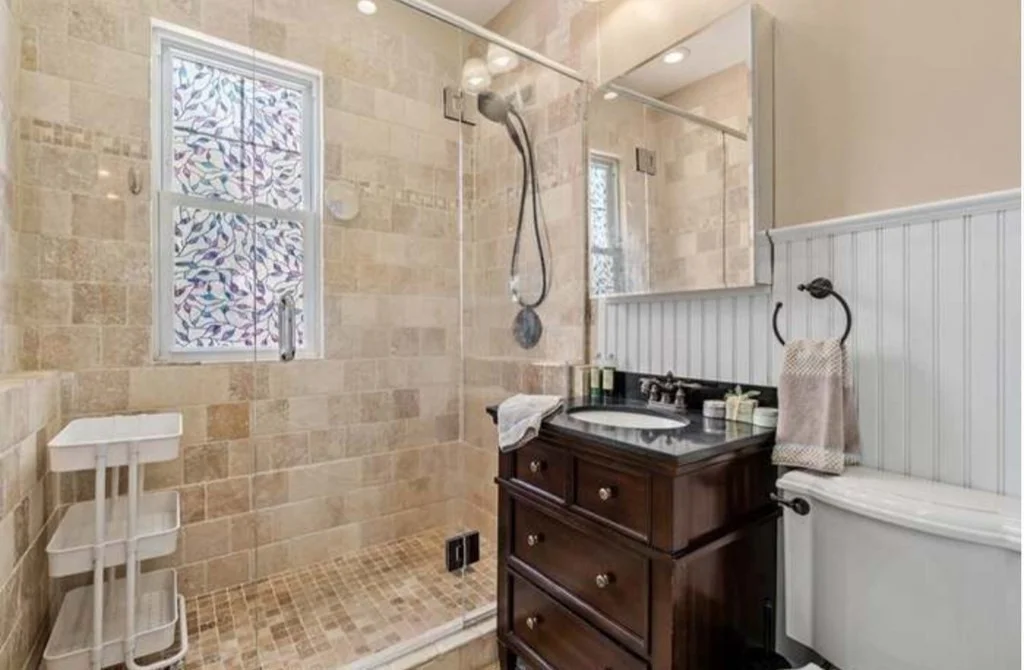 2 bed, 1 bath apartment for rent at 415 K St Unit 1, South Boston — photo 16 of 42