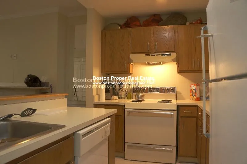 2 bed, 1 bath apartment for rent at 415 Massachusetts Ave Unit 2a, South End — photo 3 of 10