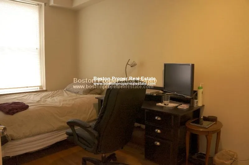 2 bed, 1 bath apartment for rent at 415 Massachusetts Ave Unit 2a, South End — photo 5 of 10