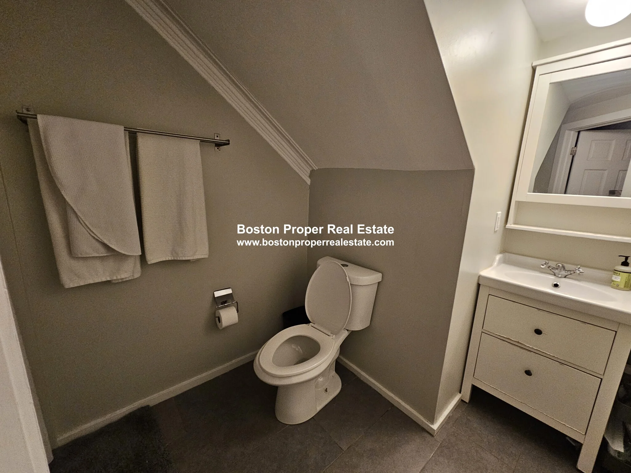 2 bed, 1 bath apartment for rent at 415 Massachusetts Ave Unit 3a, Roxbury — photo 9 of 13