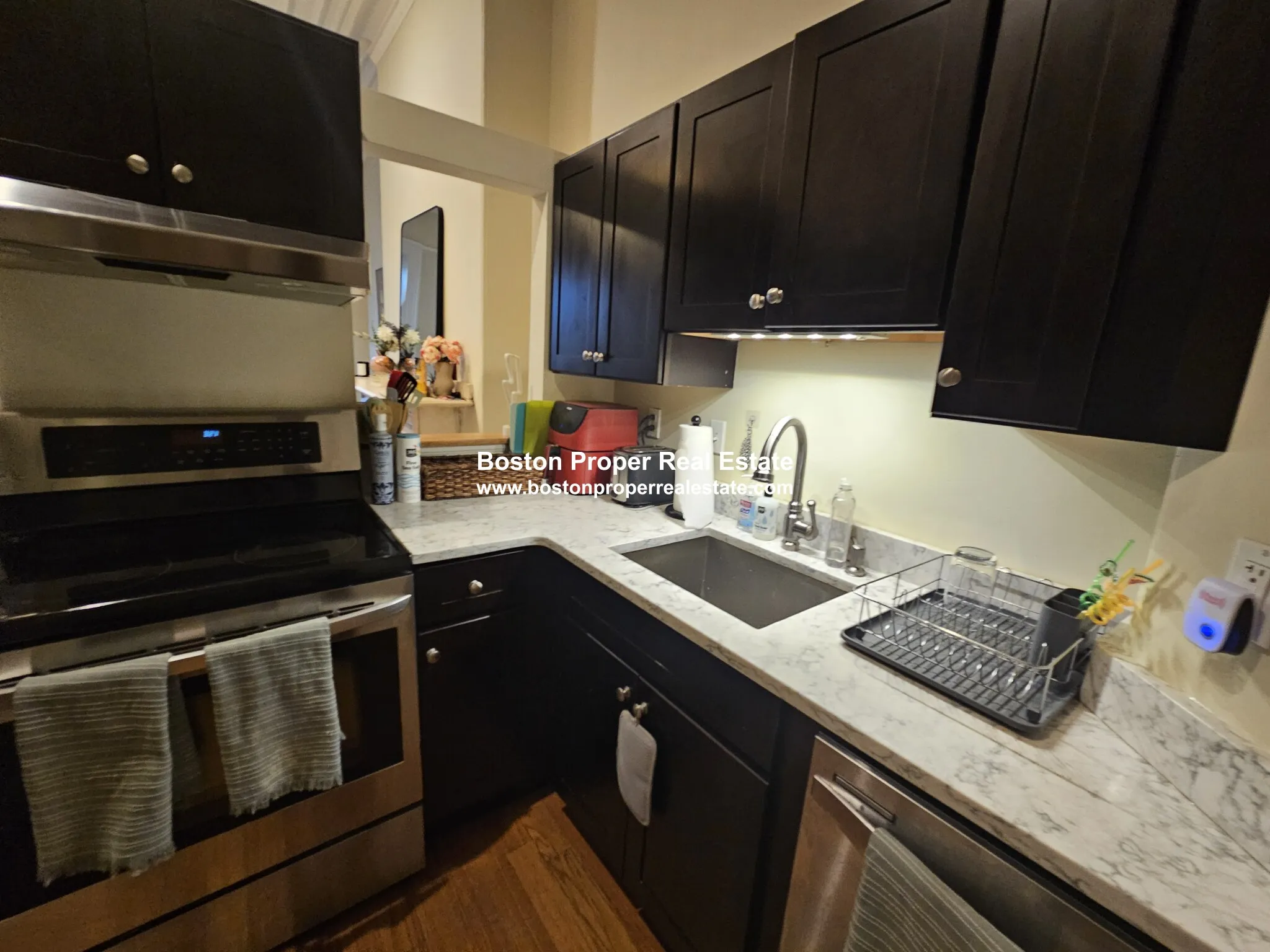 2 bed, 1 bath apartment for rent at 415 Massachusetts Ave Unit 3a, Roxbury — photo 5 of 13