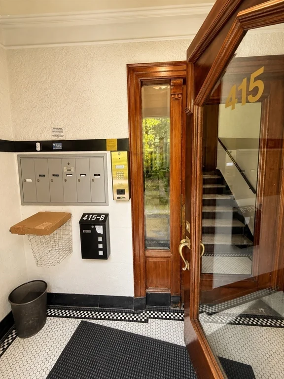 2 bed, 1 bath apartment for rent at 415 Washington St Unit 5, Coolidge Corner — photo 37 of 42