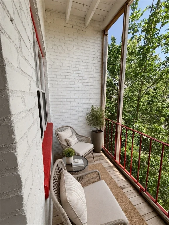 2 bed, 1 bath apartment for rent at 415 Washington St Unit 5, Coolidge Corner — photo 10 of 42