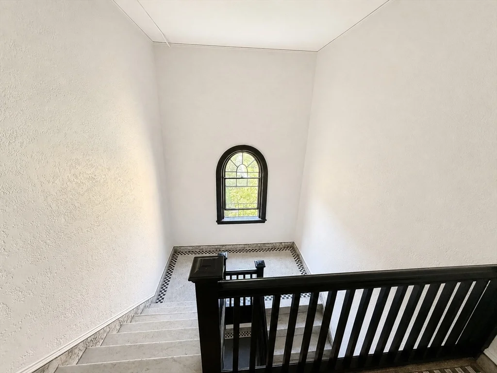 2 bed, 1 bath apartment for rent at 415 Washington St Unit 5, Coolidge Corner — photo 39 of 42