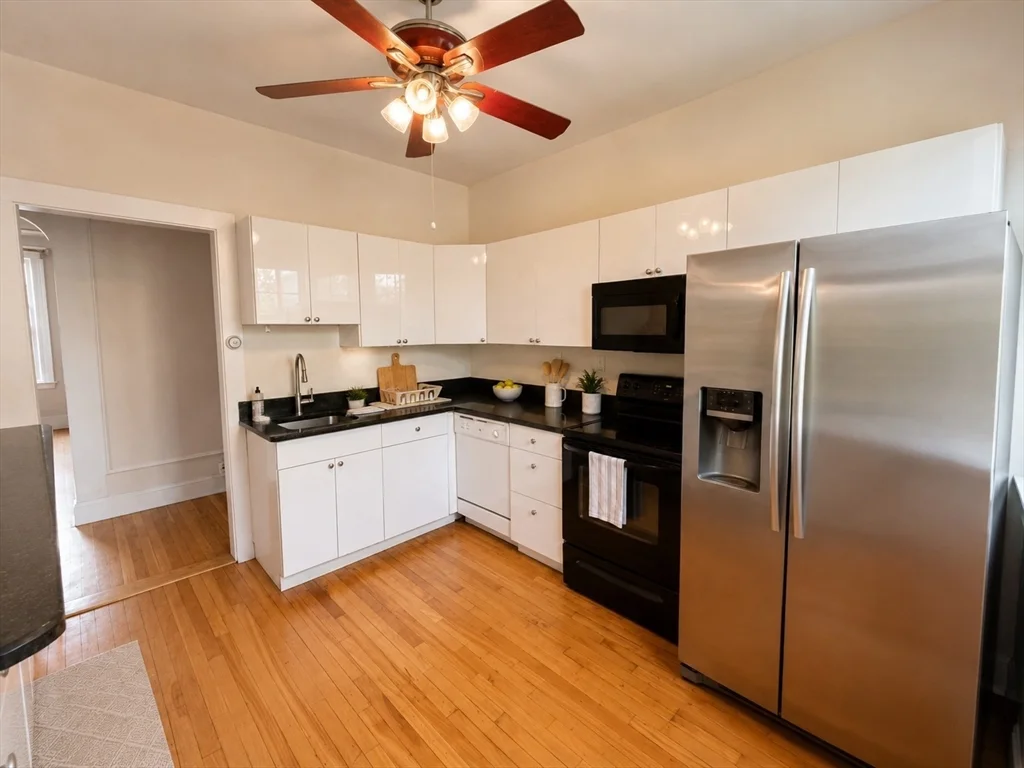 2 bed, 1 bath apartment for rent at 415 Washington St Unit 5, Coolidge Corner — photo 9 of 42
