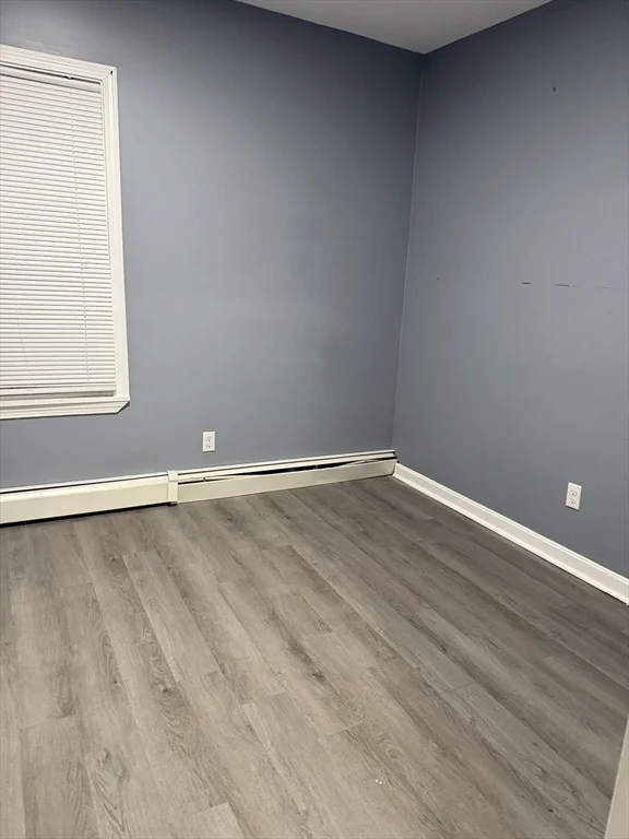 3 bed, 1 bath apartment for rent at 415 Weeden St Unit 2, Pawtucket — photo 5 of 10