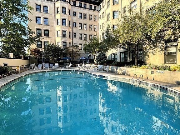 Studio bed, 1 bath apartment for rent at 416 Commonwealth Ave Unit 112, Back Bay — photo 1 of 19
