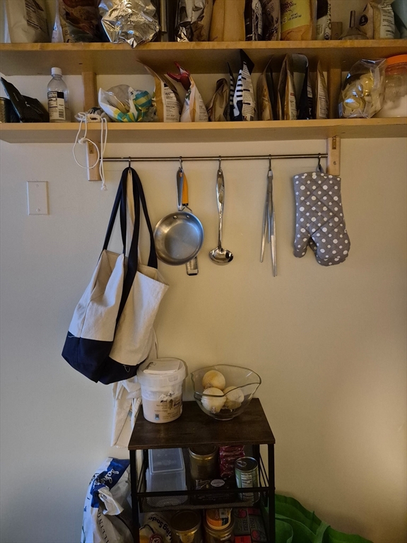Studio bed, 1 bath apartment for rent at 416 Commonwealth Ave Unit 115, Back Bay — photo 12 of 17