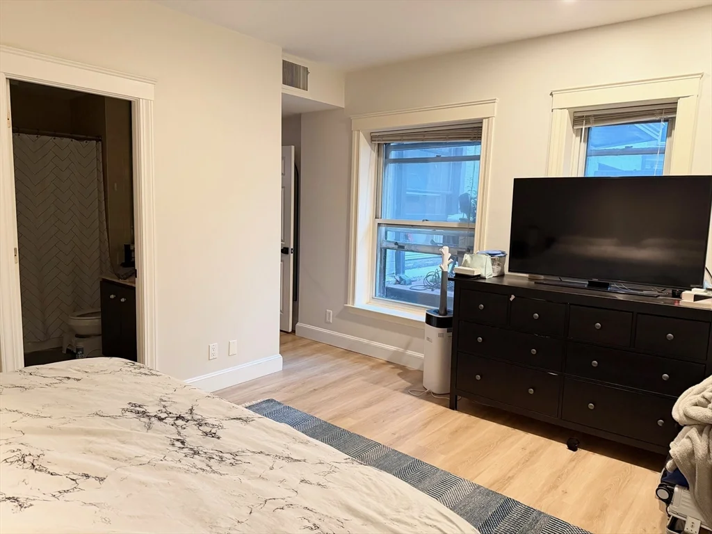 1 bed, 1 bath apartment for rent at 416 Commonwealth Ave Unit 408, Back Bay — photo 13 of 34