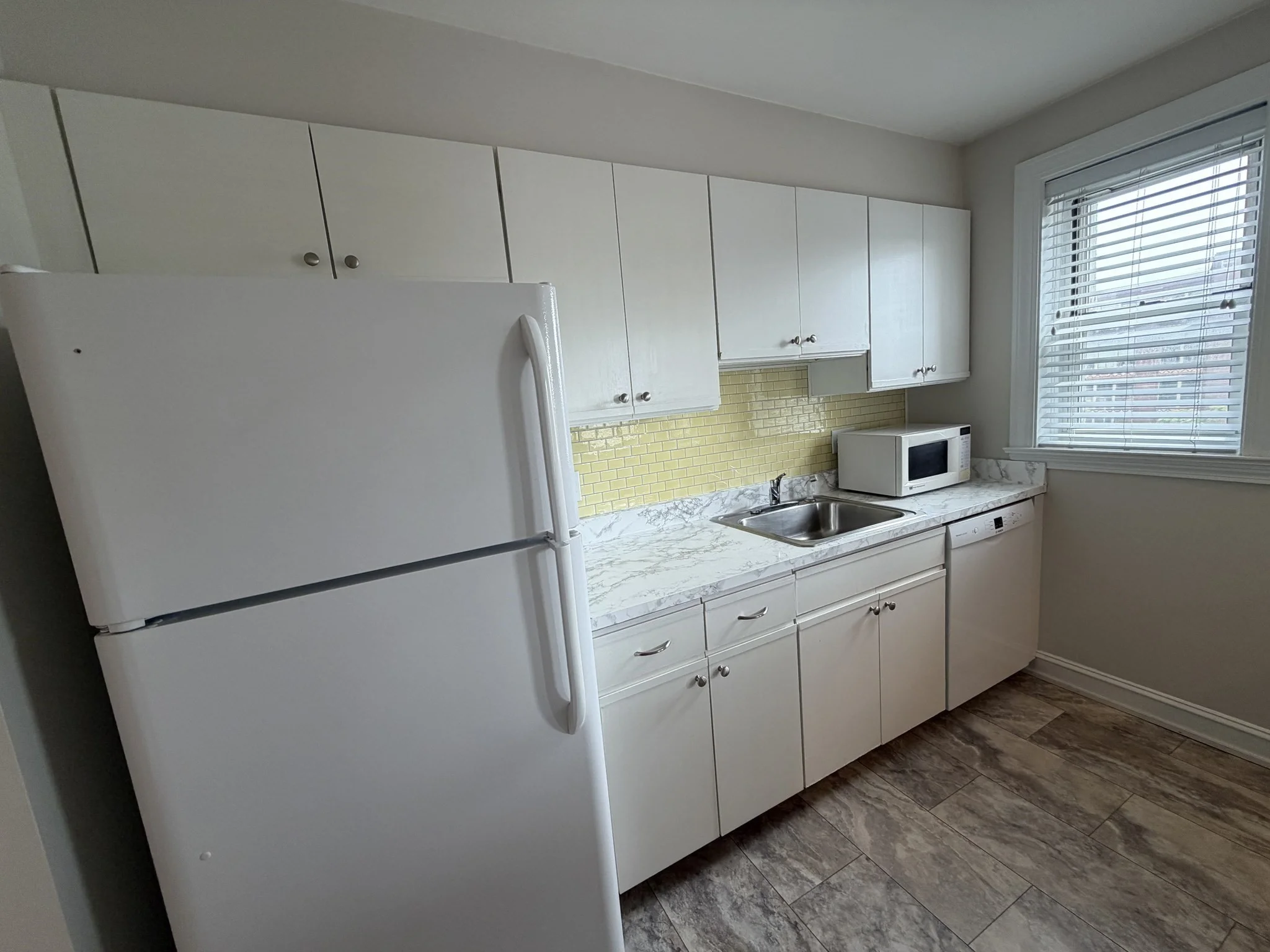 1 bed, 1 bath apartment for rent at 416 Commonwealth Ave Unit 414, Back Bay — photo 4 of 14