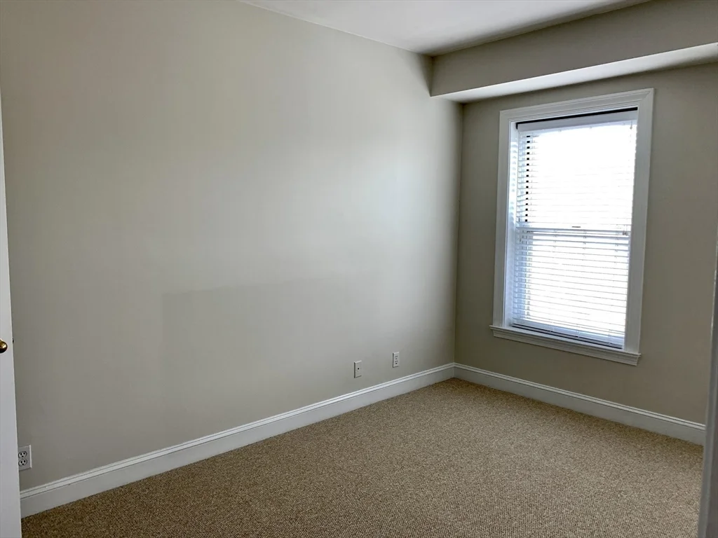 1 bed, 1 bath apartment for rent at 416 Commonwealth Ave Unit 414, Back Bay — photo 7 of 11