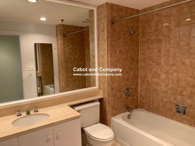1 bed, 1 bath apartment for rent at 416 Commonwealth Ave Unit 414A, Back Bay — photo 8 of 12