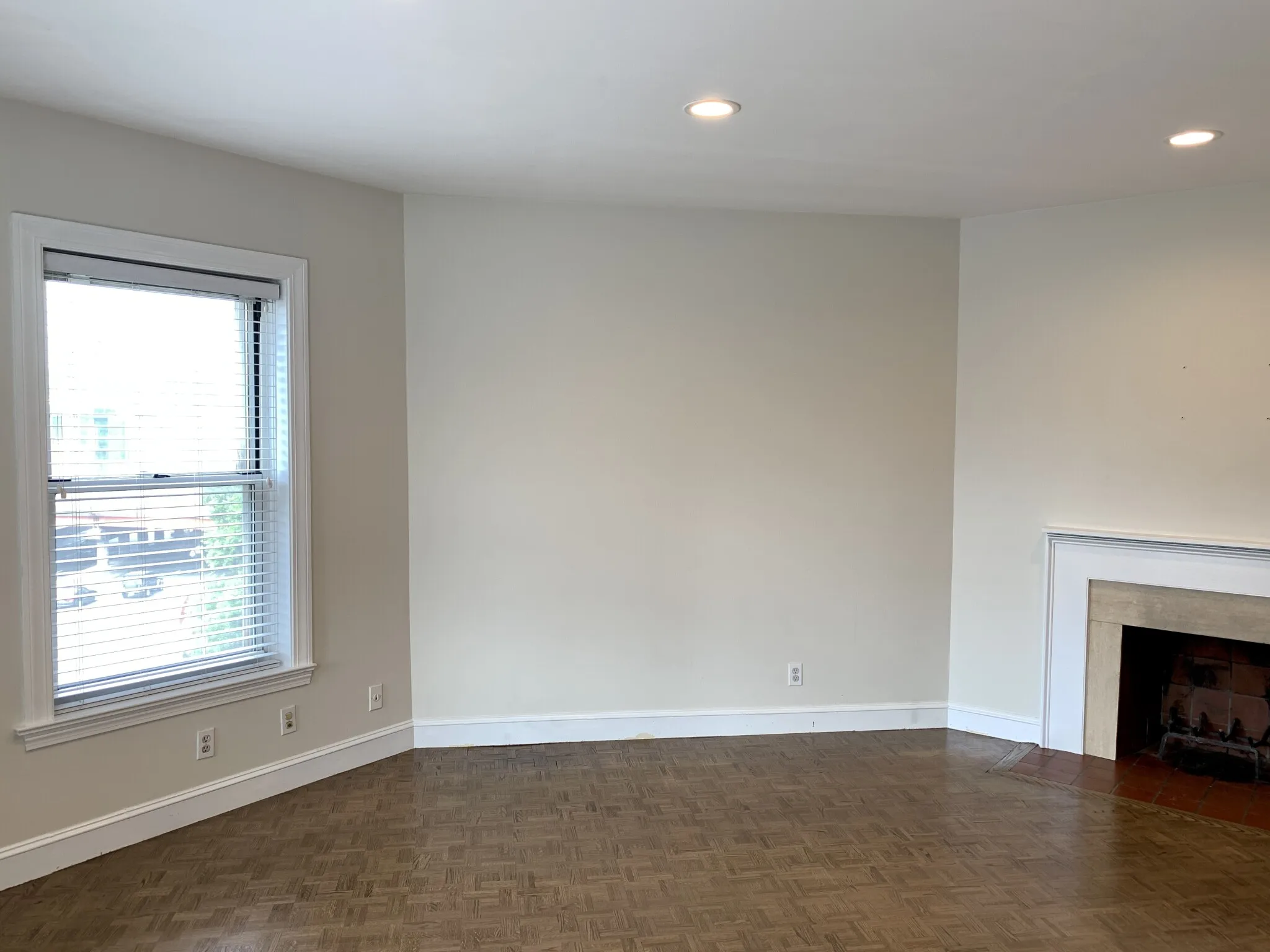 1 bed, 1 bath apartment for rent at 416 Commonwealth Ave Unit 414A, Back Bay — photo 2 of 12