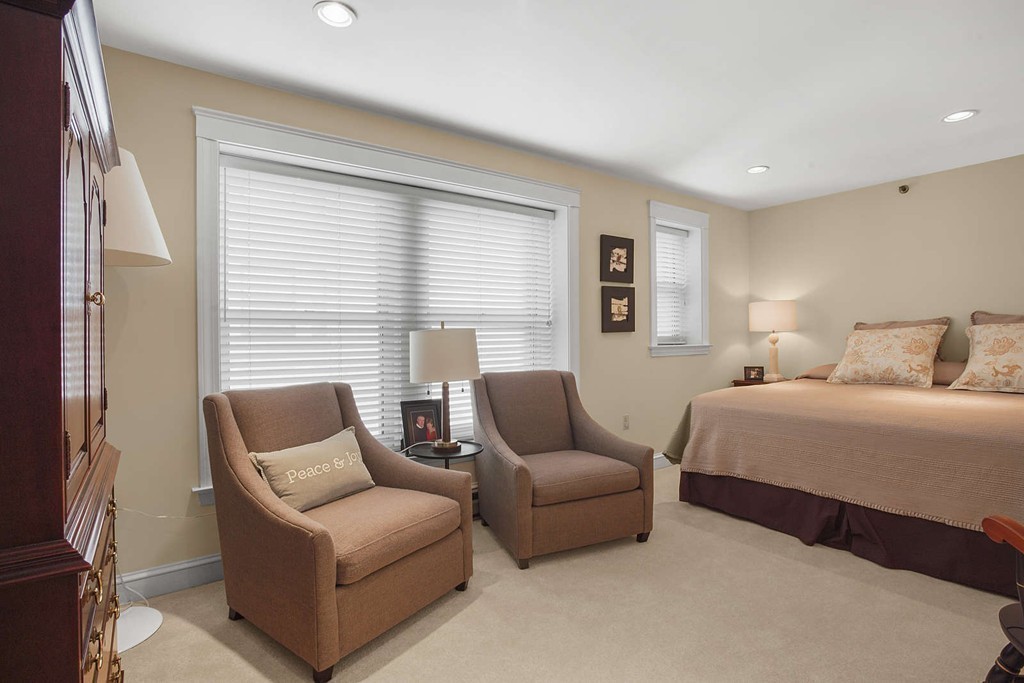 2 bed, 1 bath apartment for rent at 416 Commonwealth Ave Unit 606, Back Bay — photo 10 of 25