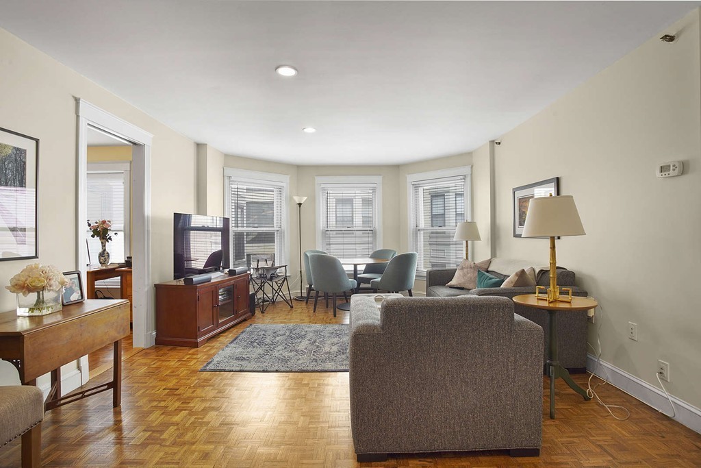 2 bed, 1 bath apartment for rent at 416 Commonwealth Ave Unit 606, Back Bay — photo 4 of 25