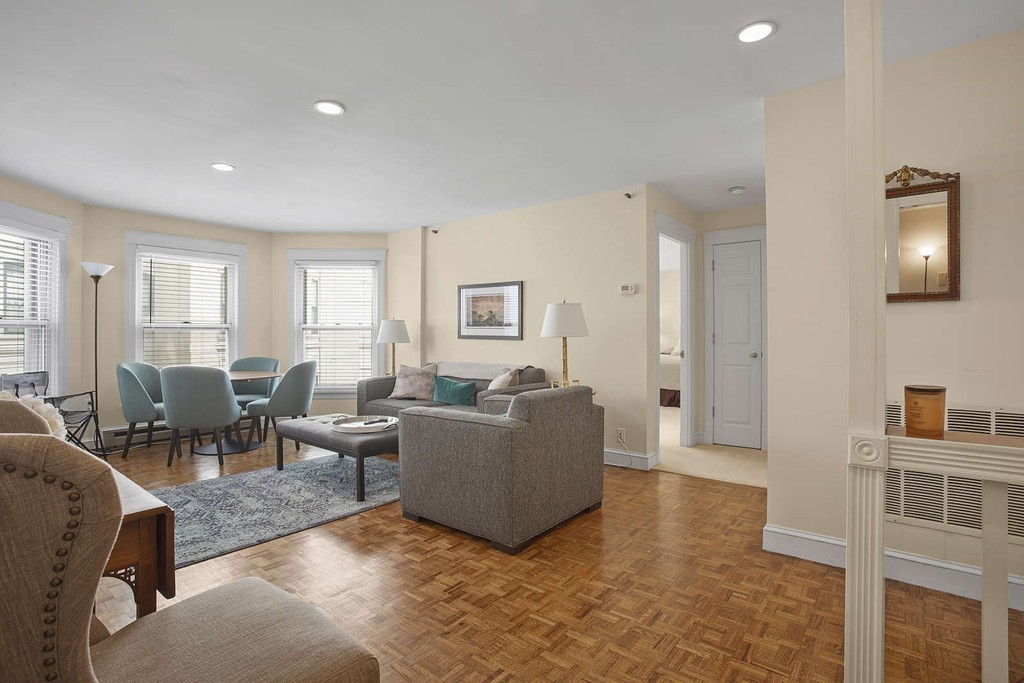 2 bed, 1 bath apartment for rent at 416 Commonwealth Ave Unit 606, Back Bay — photo 3 of 25