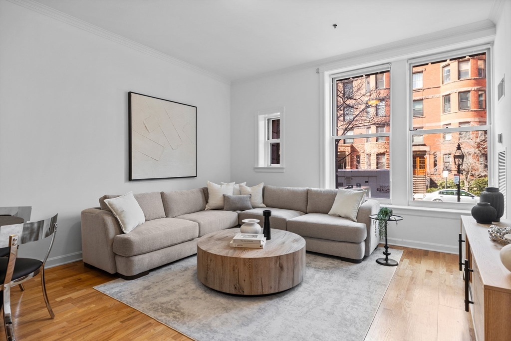 2 bed, 2 bath apartment for rent at 416 Marlborough St Unit 101, Back Bay — photo 2 of 16