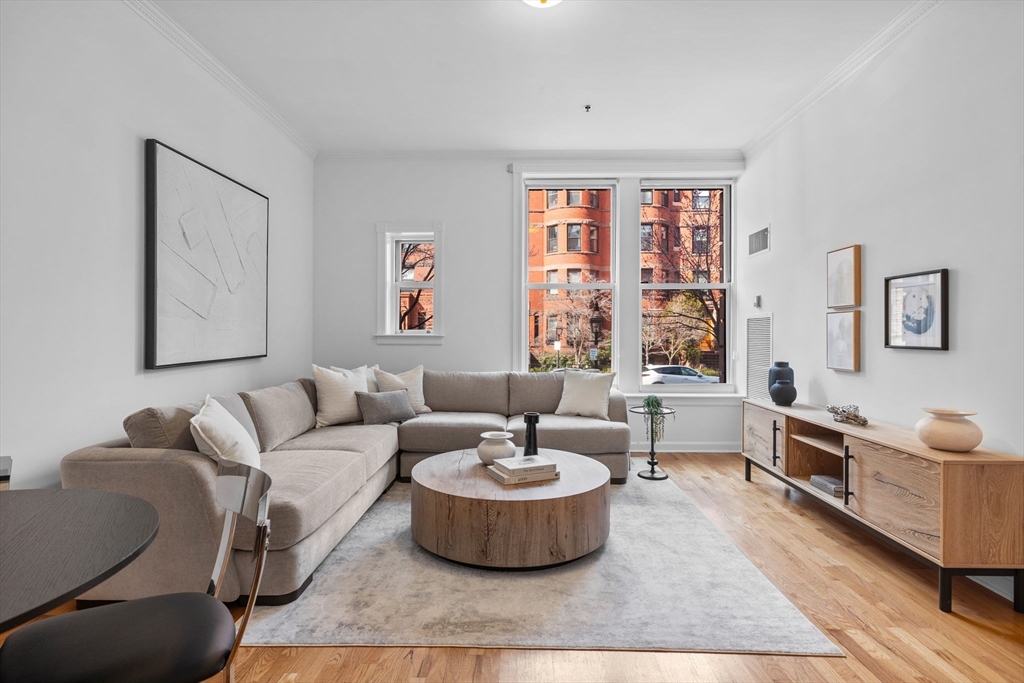 2 bed, 2 bath apartment for rent at 416 Marlborough St Unit 101, Back Bay