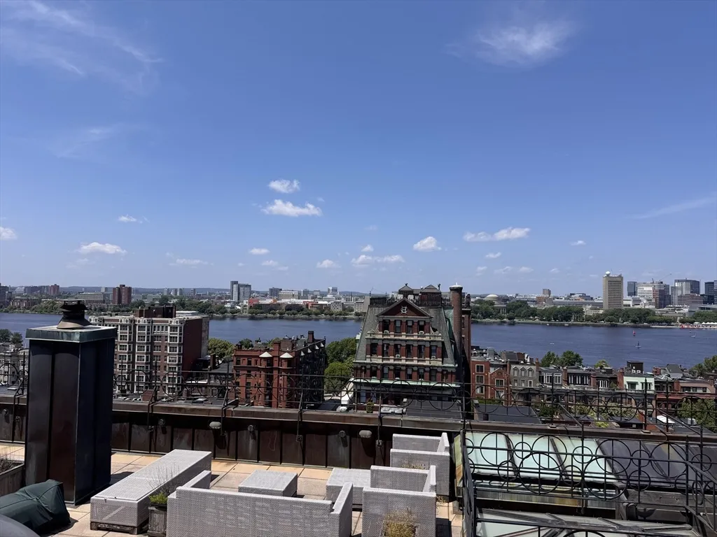 2 bed, 1 bath apartment for rent at 416 Marlborough St Unit 102, Back Bay — photo 19 of 20