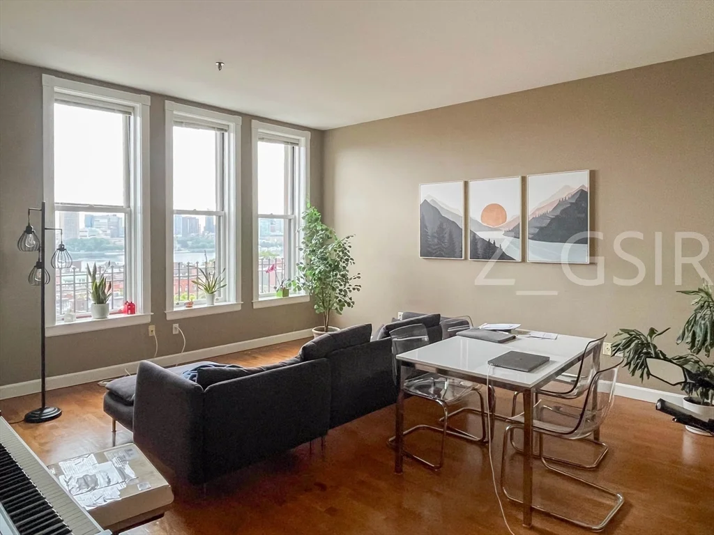 1 bed, 1 bath apartment for rent at 416 Marlborough St Unit 803, Back Bay