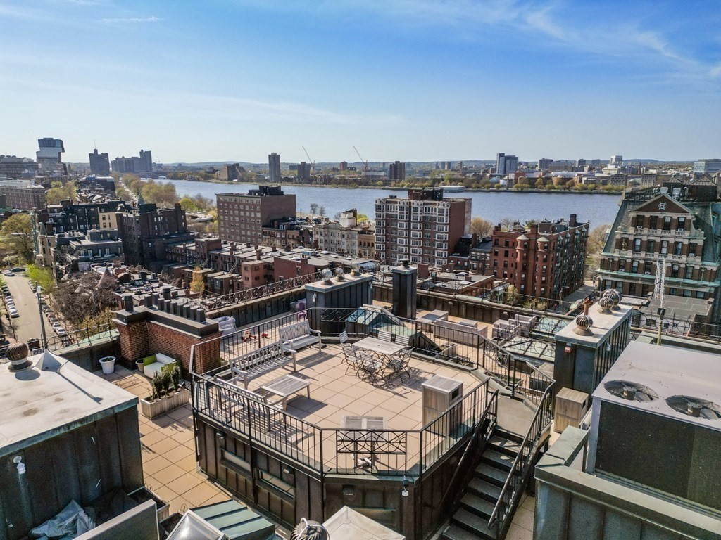 2 bed, 2 bath apartment for rent at 416 Marlborough St Unit 807, Back Bay — photo 12 of 14