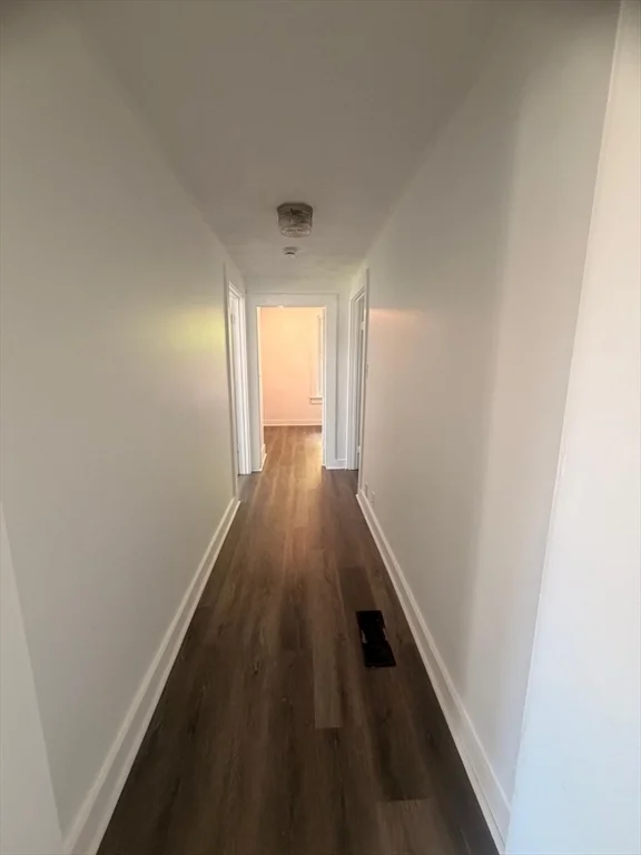 3 bed, 1 bath apartment for rent at 416 Middleboro Ave Unit 1, Taunton — photo 10 of 16