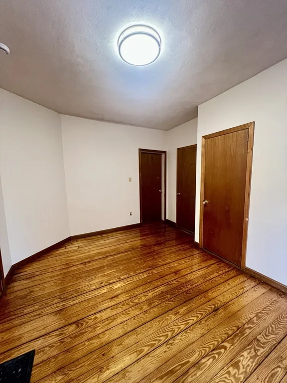 1 bed, 1 bath apartment for rent at 417-419 Ferry St Unit 1, Everett — photo 7 of 8