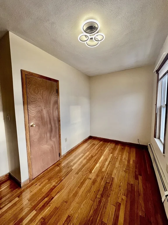 4 bed, 1 bath apartment for rent at 417-419 Ferry St Unit 2, Everett — photo 14 of 23