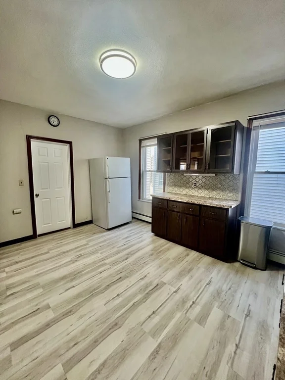 4 bed, 1 bath apartment for rent at 417-419 Ferry St Unit 2, Everett — photo 20 of 23