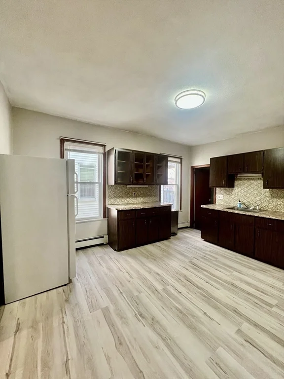4 bed, 1 bath apartment for rent at 417-419 Ferry St Unit 2, Everett — photo 17 of 23
