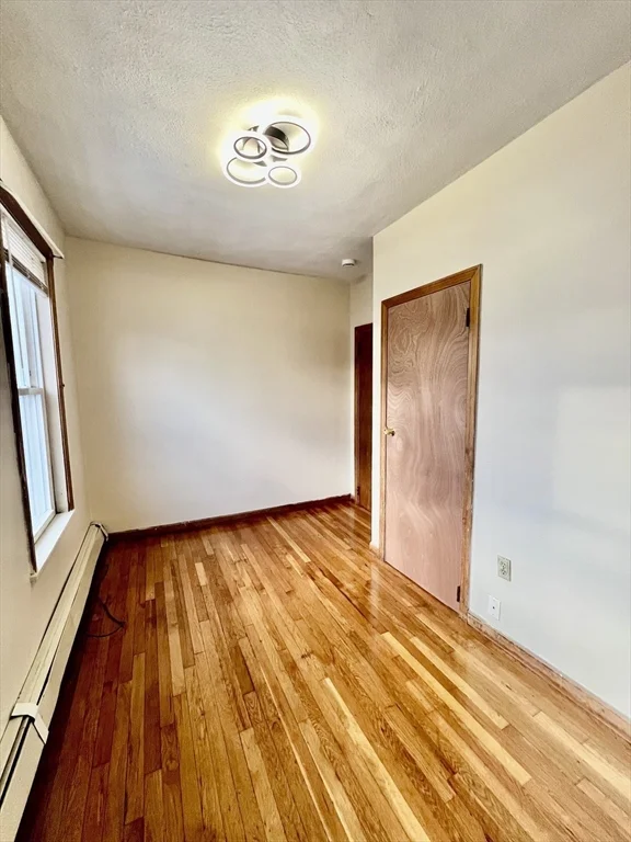 4 bed, 1 bath apartment for rent at 417-419 Ferry St Unit 2, Everett — photo 16 of 23