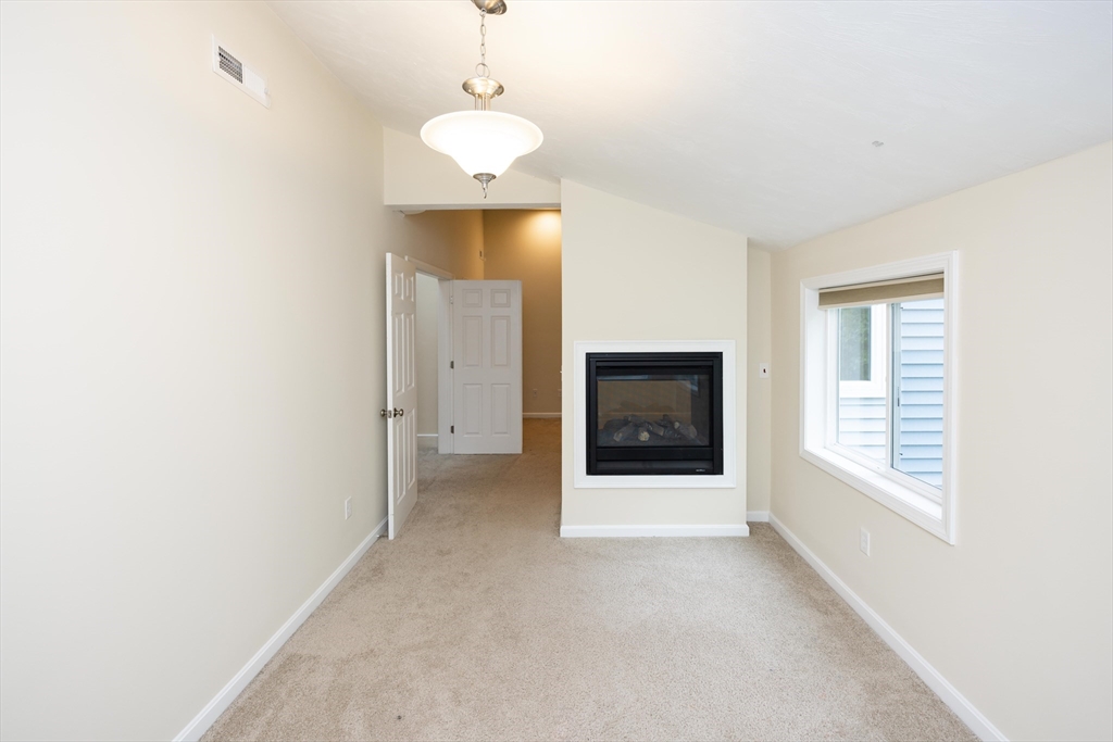 2 bed, 2 bath apartment for rent at 417 America Blvd Unit 417, Ashland — photo 30 of 42