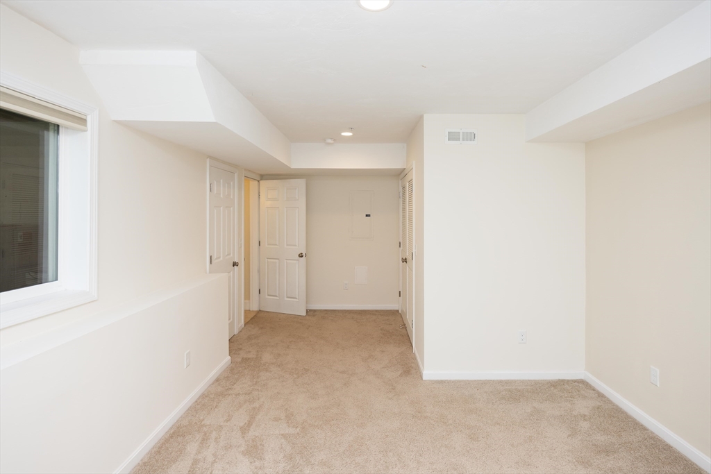 2 bed, 2 bath apartment for rent at 417 America Blvd Unit 417, Ashland — photo 20 of 42