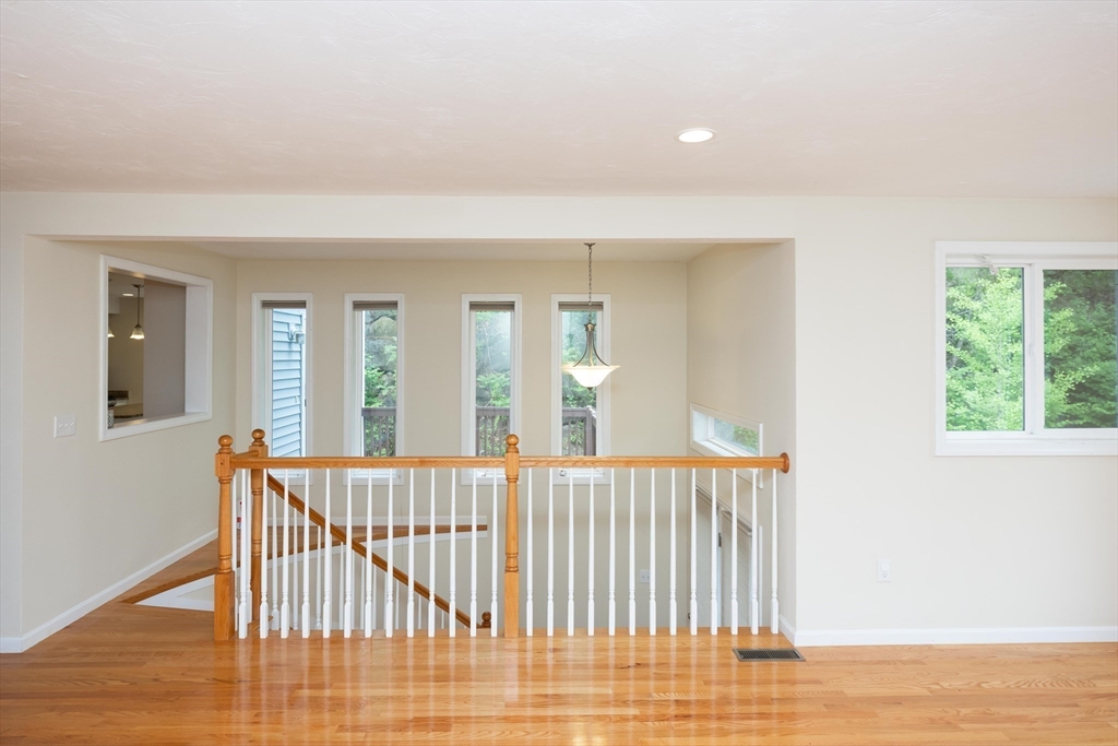 2 bed, 2 bath apartment for rent at 417 America Blvd Unit 417, Ashland — photo 4 of 42